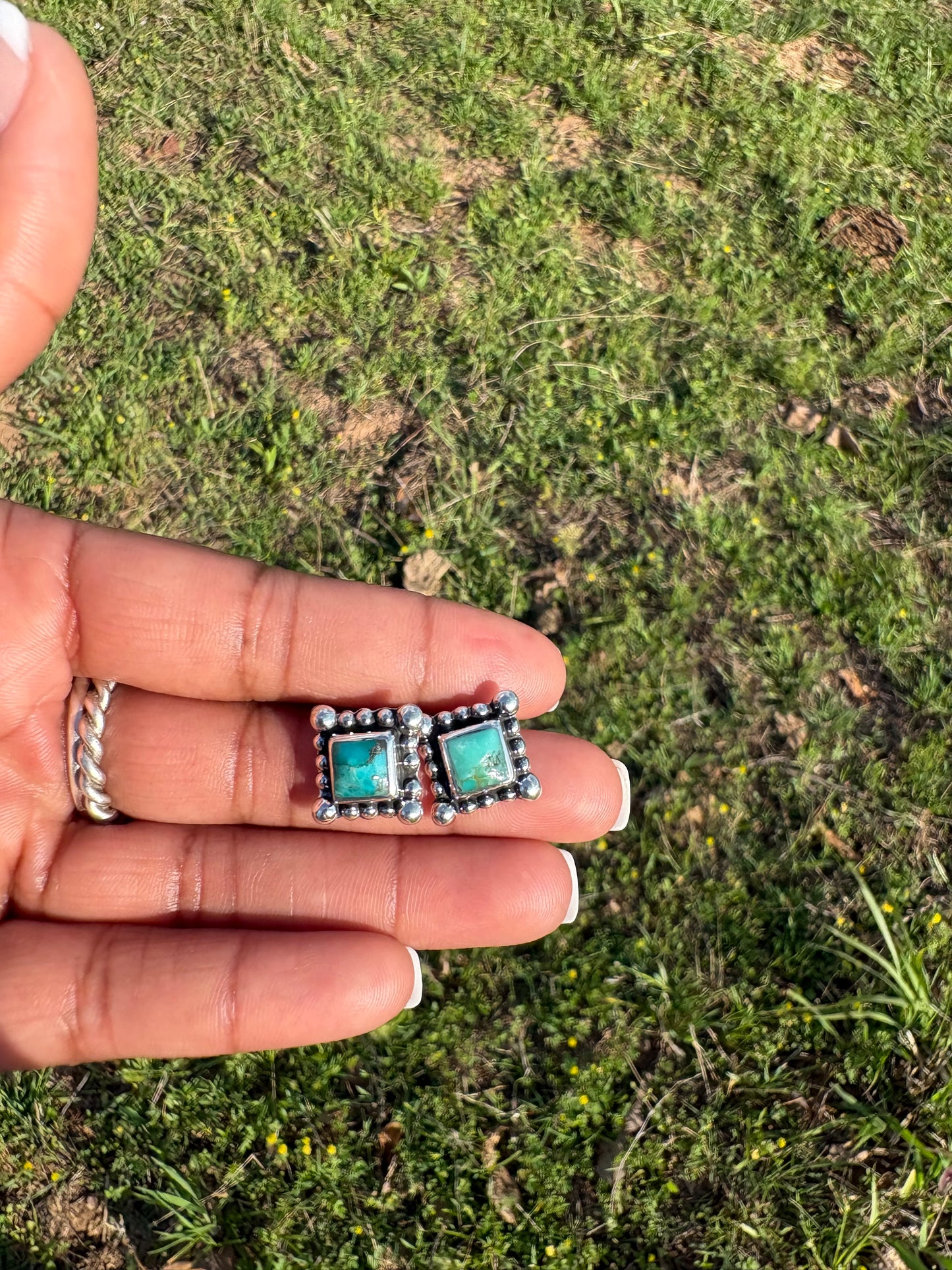 Cowboss Studs