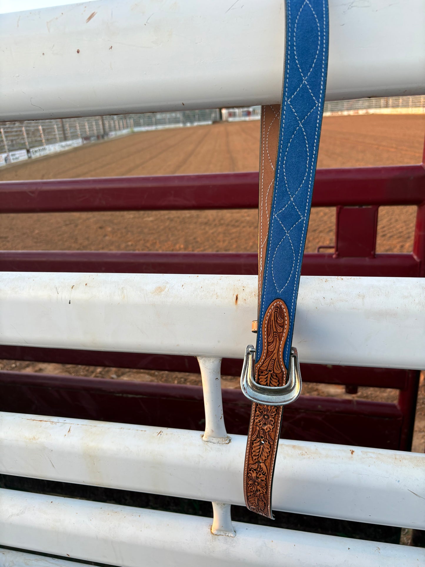 Buckstitch Belt