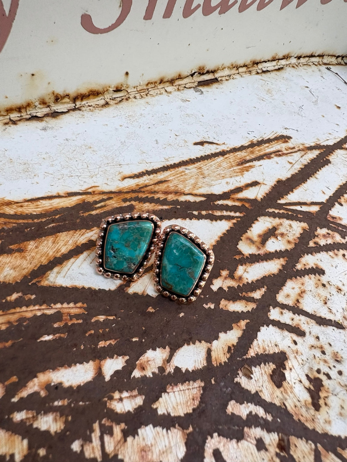 Cheyenne Studs